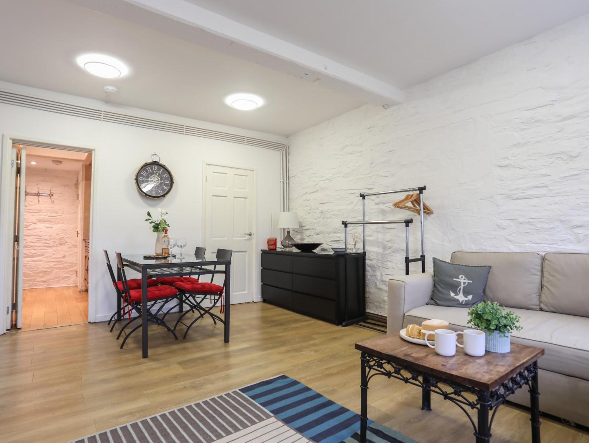 דירות פורת'מאדוג Cornhill Courtyard מראה חיצוני תמונה